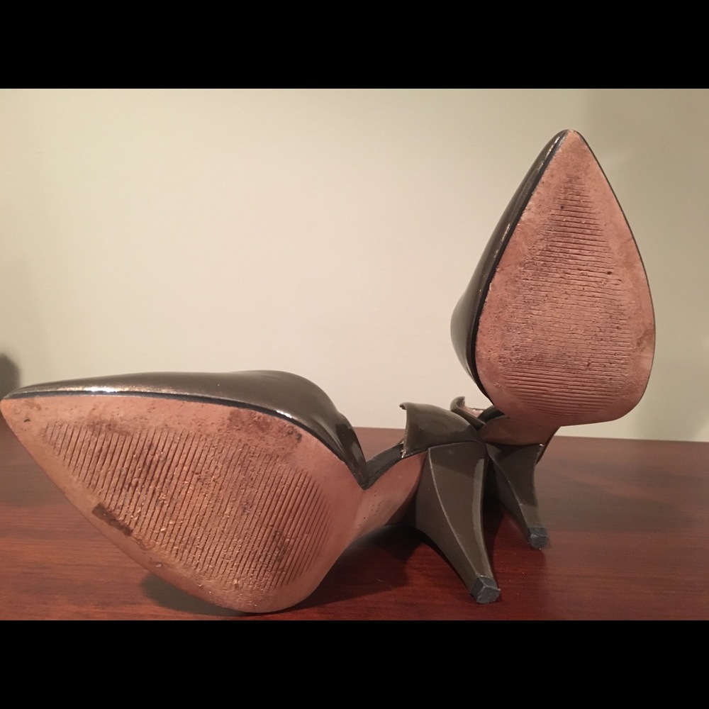 Ann Taylor Pumps - Picture 2 of 3